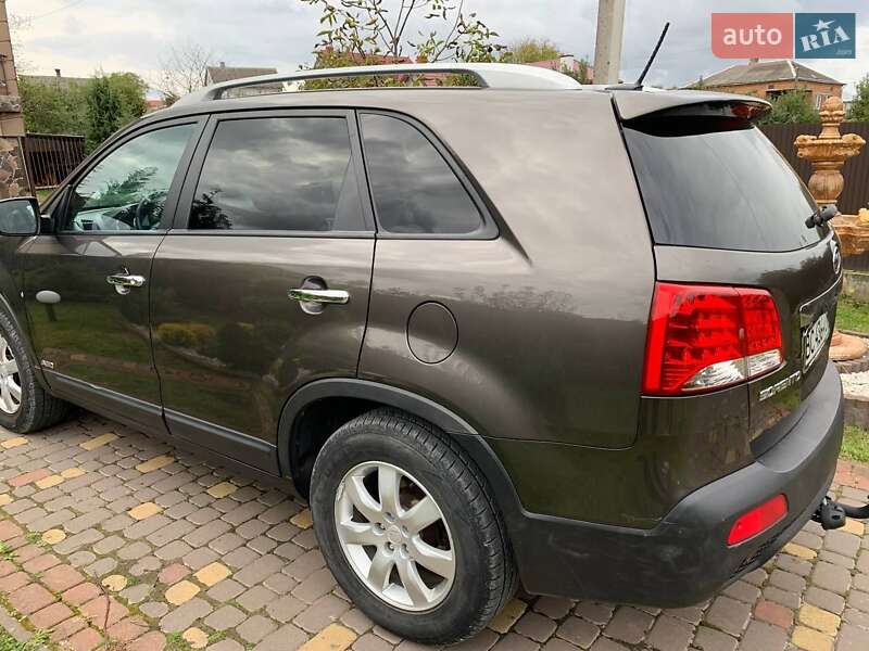 Позашляховик / Кросовер Kia Sorento 2011 в Городку