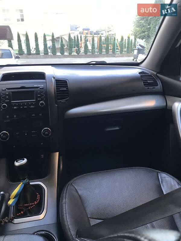 Позашляховик / Кросовер Kia Sorento 2011 в Львові