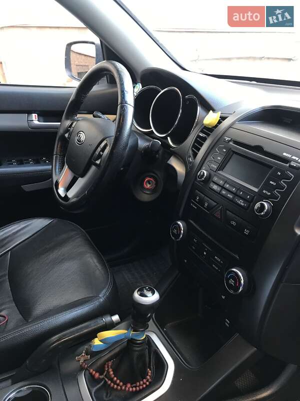 Позашляховик / Кросовер Kia Sorento 2011 в Львові