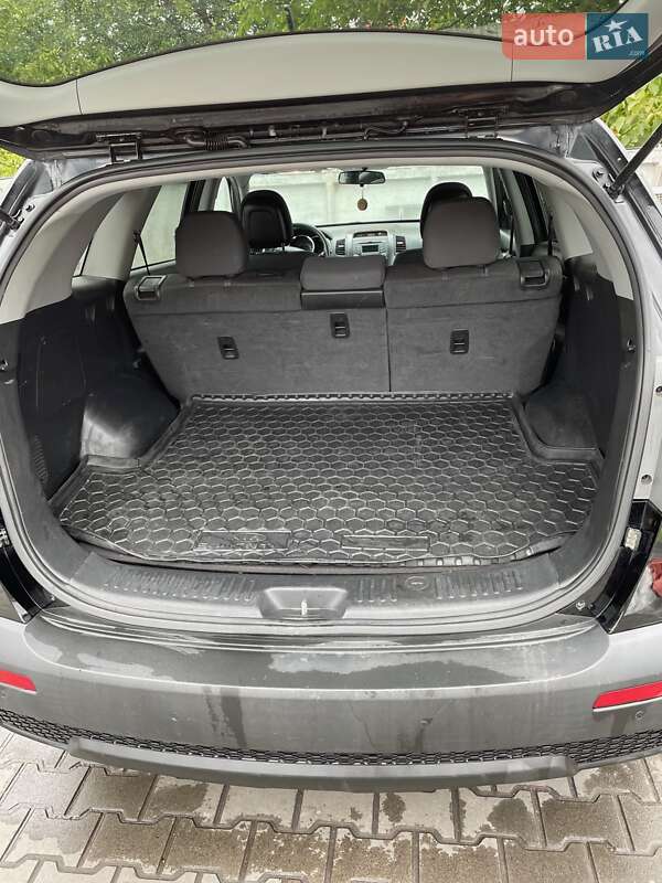 Позашляховик / Кросовер Kia Sorento 2012 в Житомирі