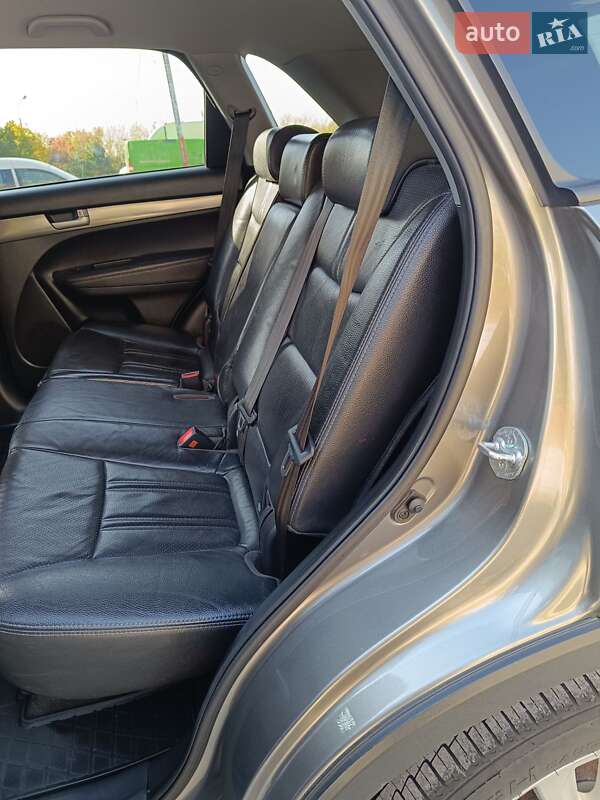 Внедорожник / Кроссовер Kia Sorento 2010 в Тернополе