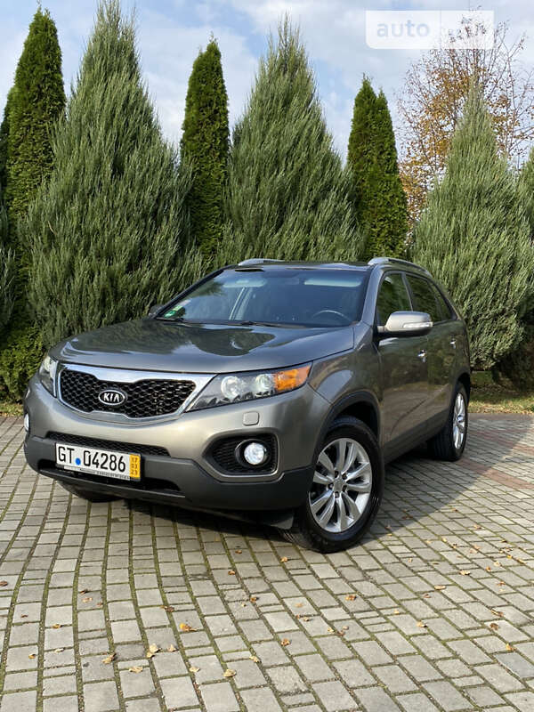 Внедорожник / Кроссовер Kia Sorento 2012 в Самборе