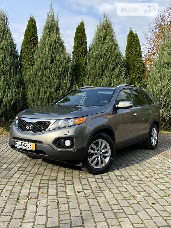 Внедорожник / Кроссовер Kia Sorento 2012 в Самборе