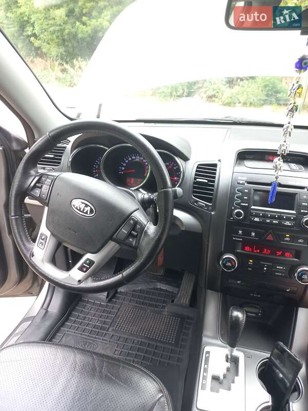 Позашляховик / Кросовер Kia Sorento 2010 в Бершаді фото 7 Позашляховик / Кросовер Kia Sorento 2010 в Бершаді