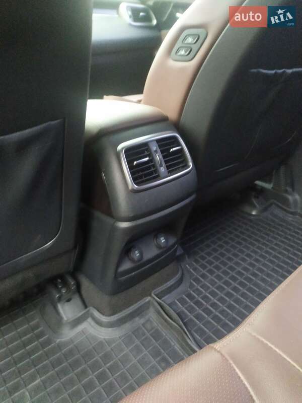 Внедорожник / Кроссовер Kia Sorento 2017 в Сумах фото 7 Внедорожник / Кроссовер Kia Sorento 2017 в Сумах