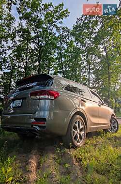 Позашляховик / Кросовер Kia Sorento 2016 в Києві