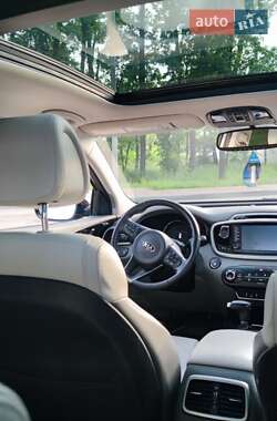 Позашляховик / Кросовер Kia Sorento 2016 в Києві