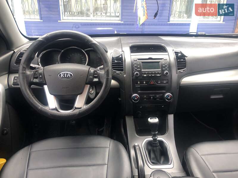 Позашляховик / Кросовер Kia Sorento 2011 в Сумах