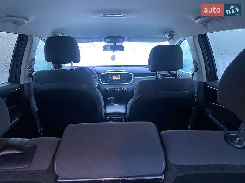 Позашляховик / Кросовер Kia Sorento 2016 в Чернівцях фото 7 Позашляховик / Кросовер Kia Sorento 2016 в Чернівцях