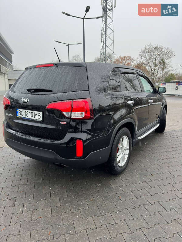 Позашляховик / Кросовер Kia Sorento 2014 в Львові