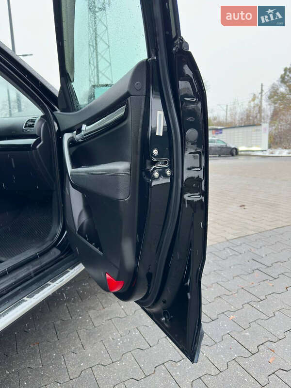 Позашляховик / Кросовер Kia Sorento 2014 в Львові