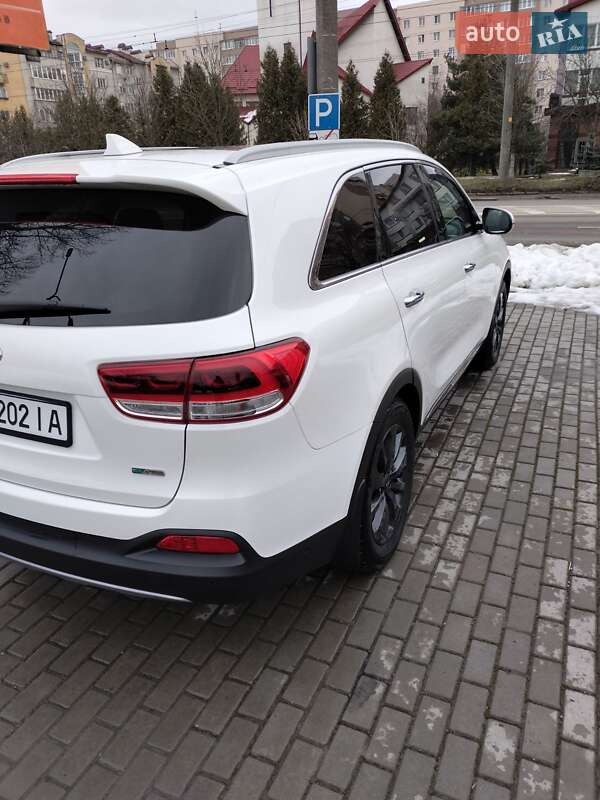 Позашляховик / Кросовер Kia Sorento 2014 в Івано-Франківську фото 4 Позашляховик / Кросовер Kia Sorento 2014 в Івано-Франківську