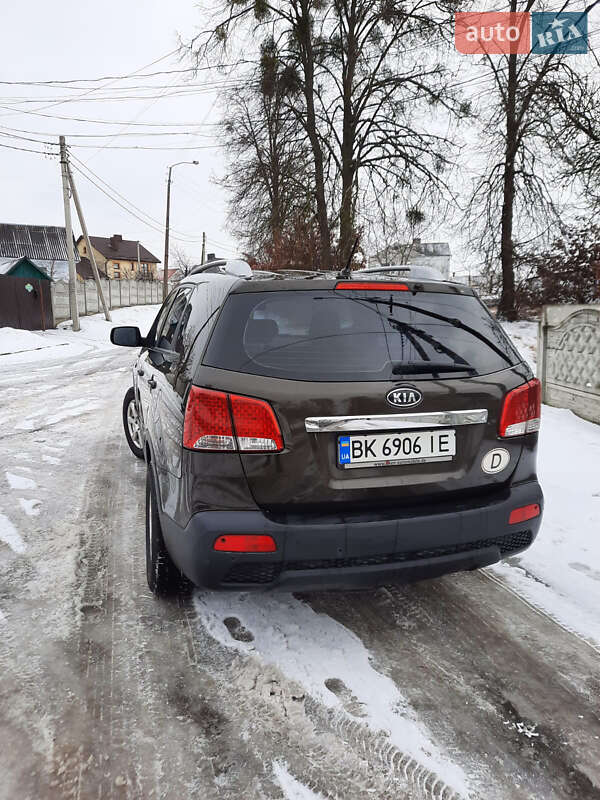 Позашляховик / Кросовер Kia Sorento 2009 в Рівному