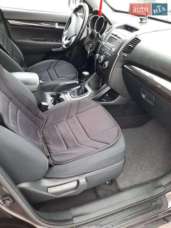 Позашляховик / Кросовер Kia Sorento 2009 в Рівному