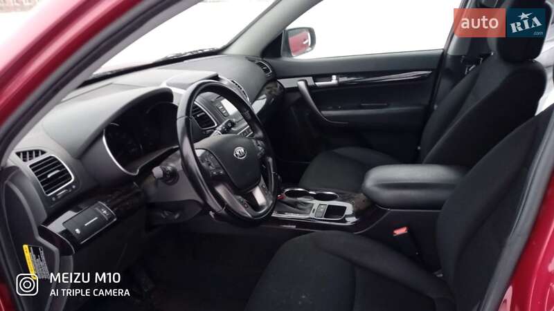 Позашляховик / Кросовер Kia Sorento 2014 в Золотоноші
