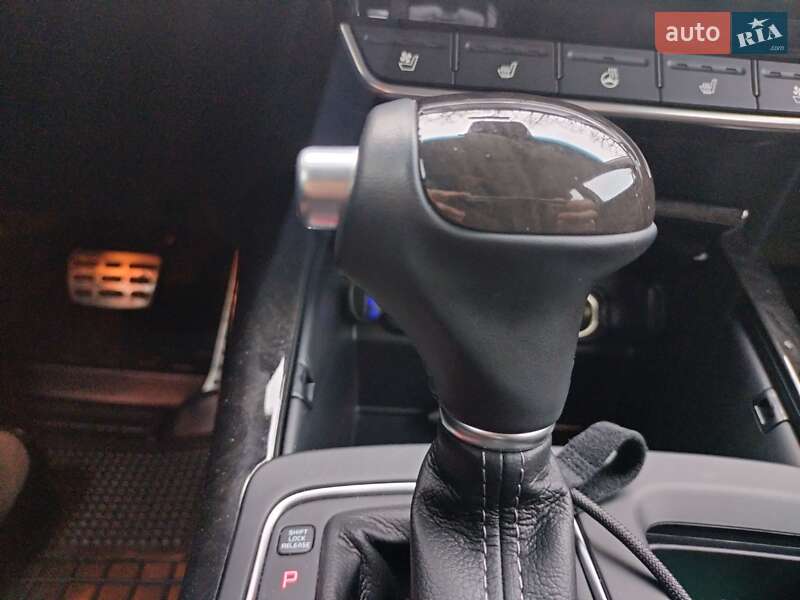 Позашляховик / Кросовер Kia Sorento 2017 в Сумах