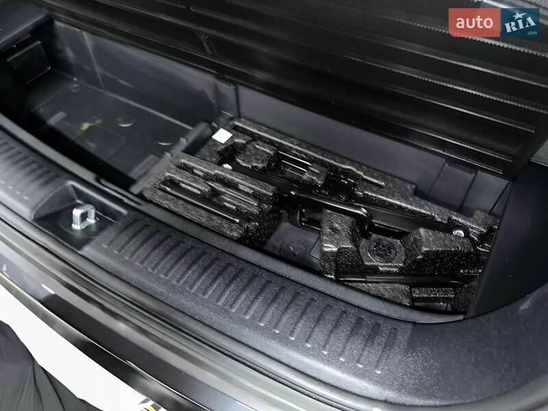 Позашляховик / Кросовер Kia Sorento 2017 в Сумах