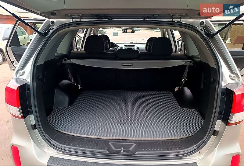 Внедорожник / Кроссовер Kia Sorento 2013 в Чернигове фото 5 Внедорожник / Кроссовер Kia Sorento 2013 в Чернигове