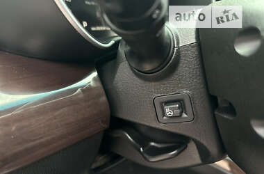 Позашляховик / Кросовер Kia Sorento 2012 в  фото 71 Позашляховик / Кросовер Kia Sorento 2012 в