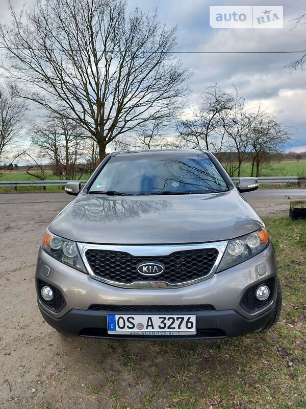 Внедорожник / Кроссовер Kia Sorento 2011 в Чернигове