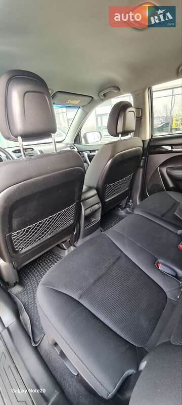 Позашляховик / Кросовер Kia Sorento 2013 в Києві