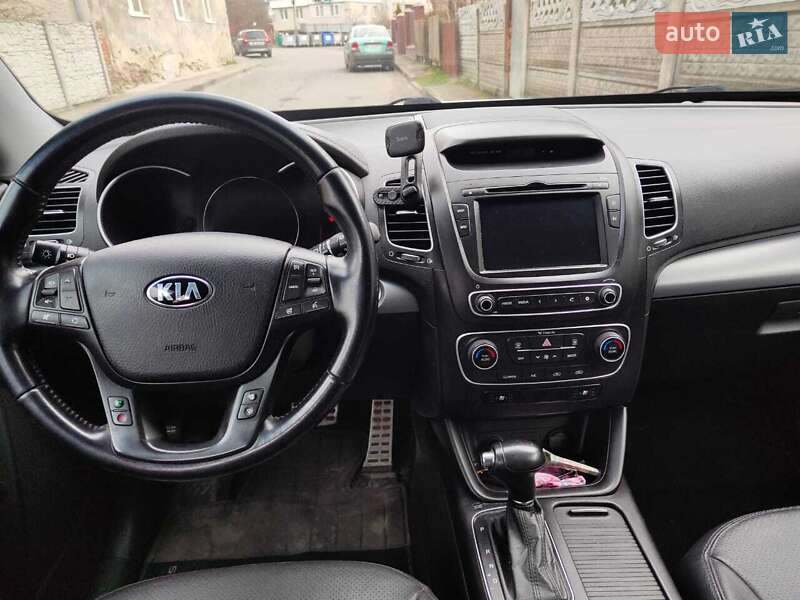 Позашляховик / Кросовер Kia Sorento 2014 в Жовкві