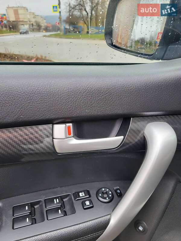 Внедорожник / Кроссовер Kia Sorento 2010 в Чорткове фото 23 Внедорожник / Кроссовер Kia Sorento 2010 в Чорткове