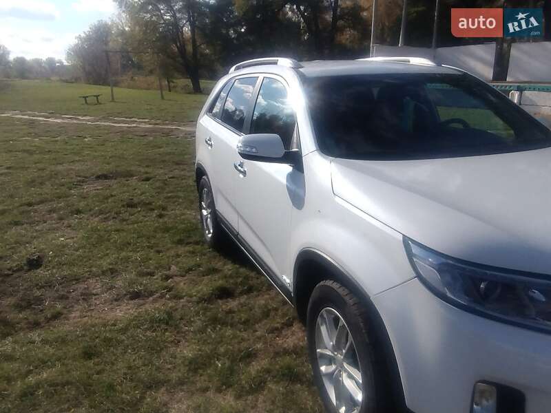 Позашляховик / Кросовер Kia Sorento 2014 в Баришівка