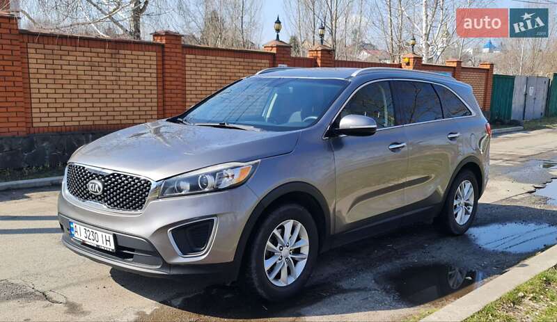 Внедорожник / Кроссовер Kia Sorento 2015 в Киеве