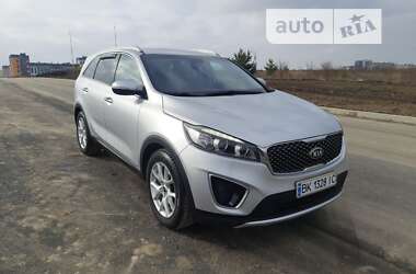 Позашляховик / Кросовер Kia Sorento 2016 в Рівному