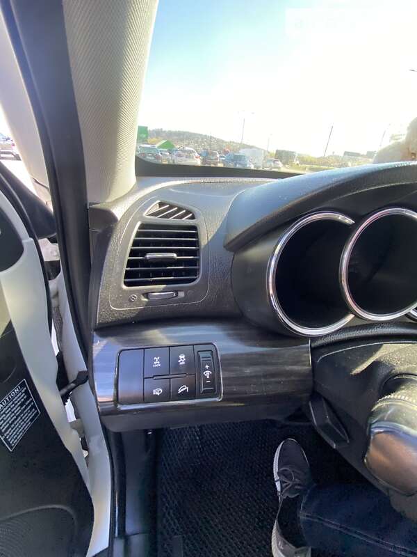 Позашляховик / Кросовер Kia Sorento 2011 в Мукачевому