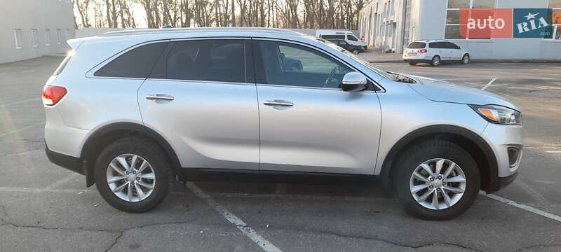Позашляховик / Кросовер Kia Sorento 2015 в Бучі