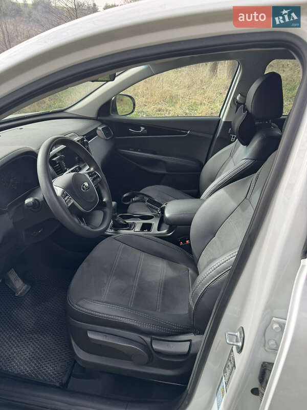 Внедорожник / Кроссовер Kia Sorento 2018 в Тернополе