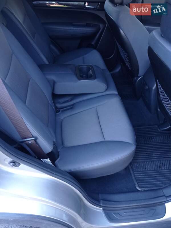 Внедорожник / Кроссовер Kia Sorento 2012 в Дрогобыче