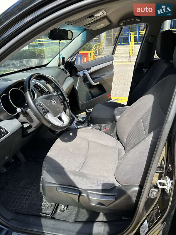Позашляховик / Кросовер Kia Sorento 2010 в Сумах