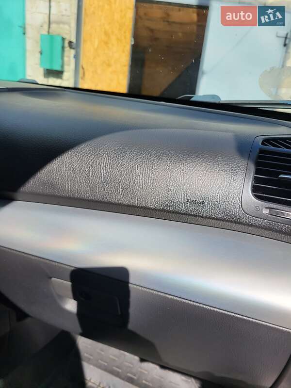 Внедорожник / Кроссовер Kia Sorento 2010 в Коростене фото 47 Внедорожник / Кроссовер Kia Sorento 2010 в Коростене