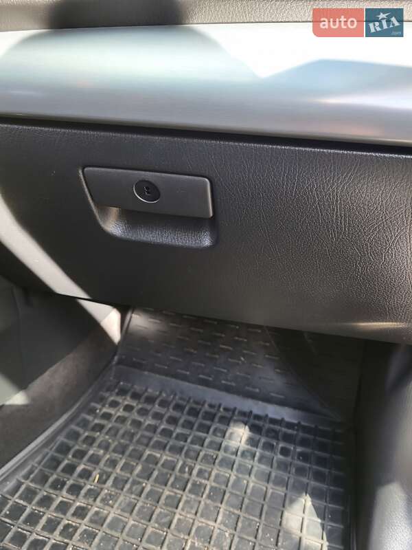 Внедорожник / Кроссовер Kia Sorento 2010 в Коростене фото 52 Внедорожник / Кроссовер Kia Sorento 2010 в Коростене