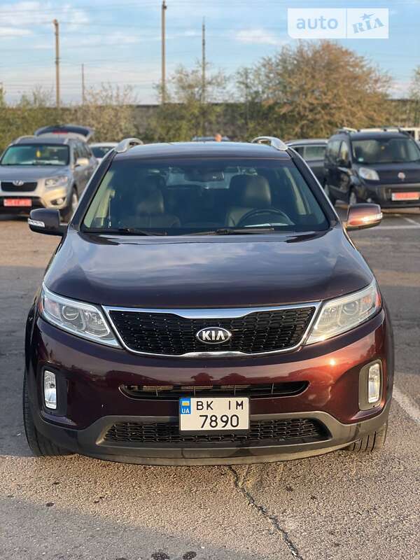 Внедорожник / Кроссовер Kia Sorento 2014 в Ровно