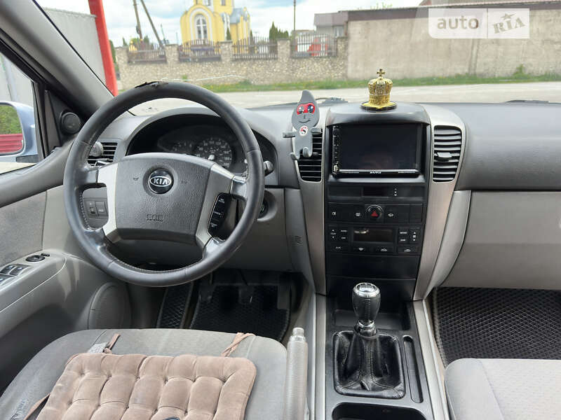 Внедорожник / Кроссовер Kia Sorento 2005 в Кременце