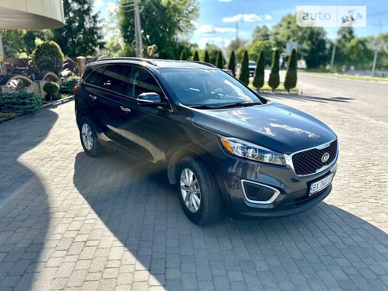 Внедорожник / Кроссовер Kia Sorento 2016 в Шепетовке