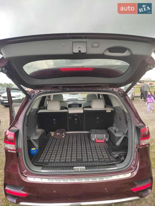 Внедорожник / Кроссовер Kia Sorento 2016 в Львове