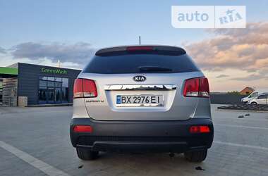 Внедорожник / Кроссовер Kia Sorento 2010 в Каменец-Подольском