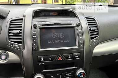 Внедорожник / Кроссовер Kia Sorento 2012 в Дунаевцах