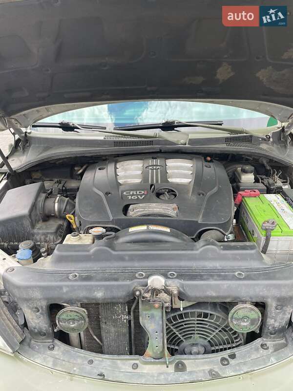 Внедорожник / Кроссовер Kia Sorento 2006 в 