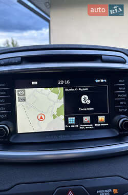 Внедорожник / Кроссовер Kia Sorento 2015 в 