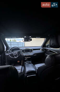 Внедорожник / Кроссовер Kia Sorento 2015 в 