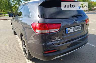 Внедорожник / Кроссовер Kia Sorento 2015 в Ивано-Франковске