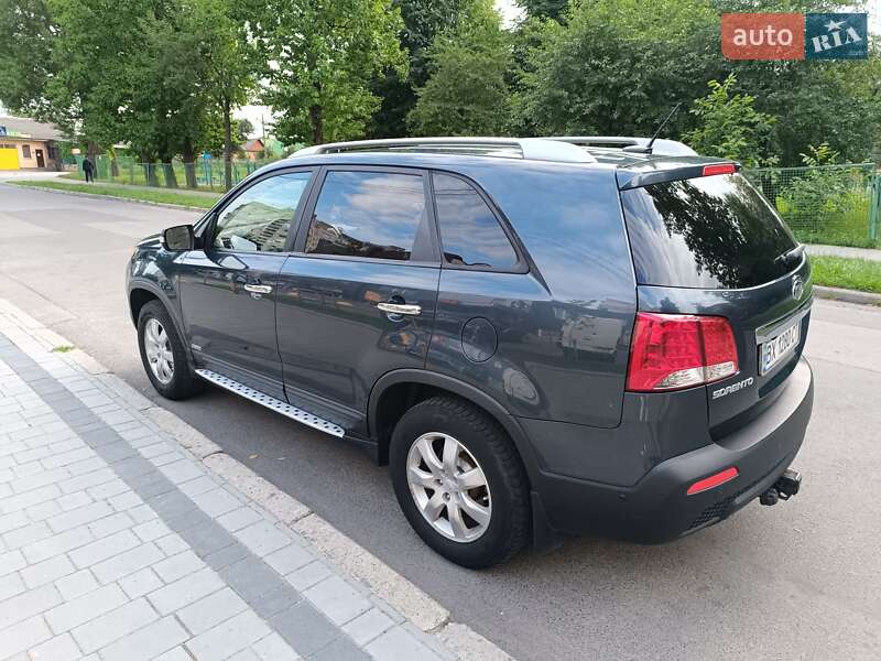 Внедорожник / Кроссовер Kia Sorento 2010 в Хмельницком