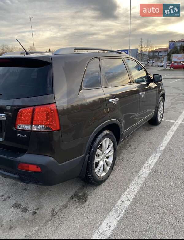 Позашляховик / Кросовер Kia Sorento 2011 в Хусті