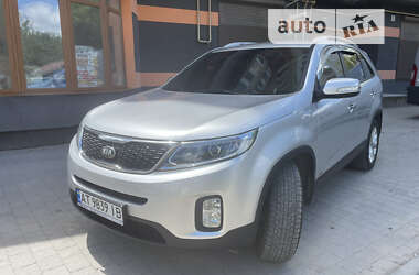 Позашляховик / Кросовер Kia Sorento 2013 в Івано-Франківську